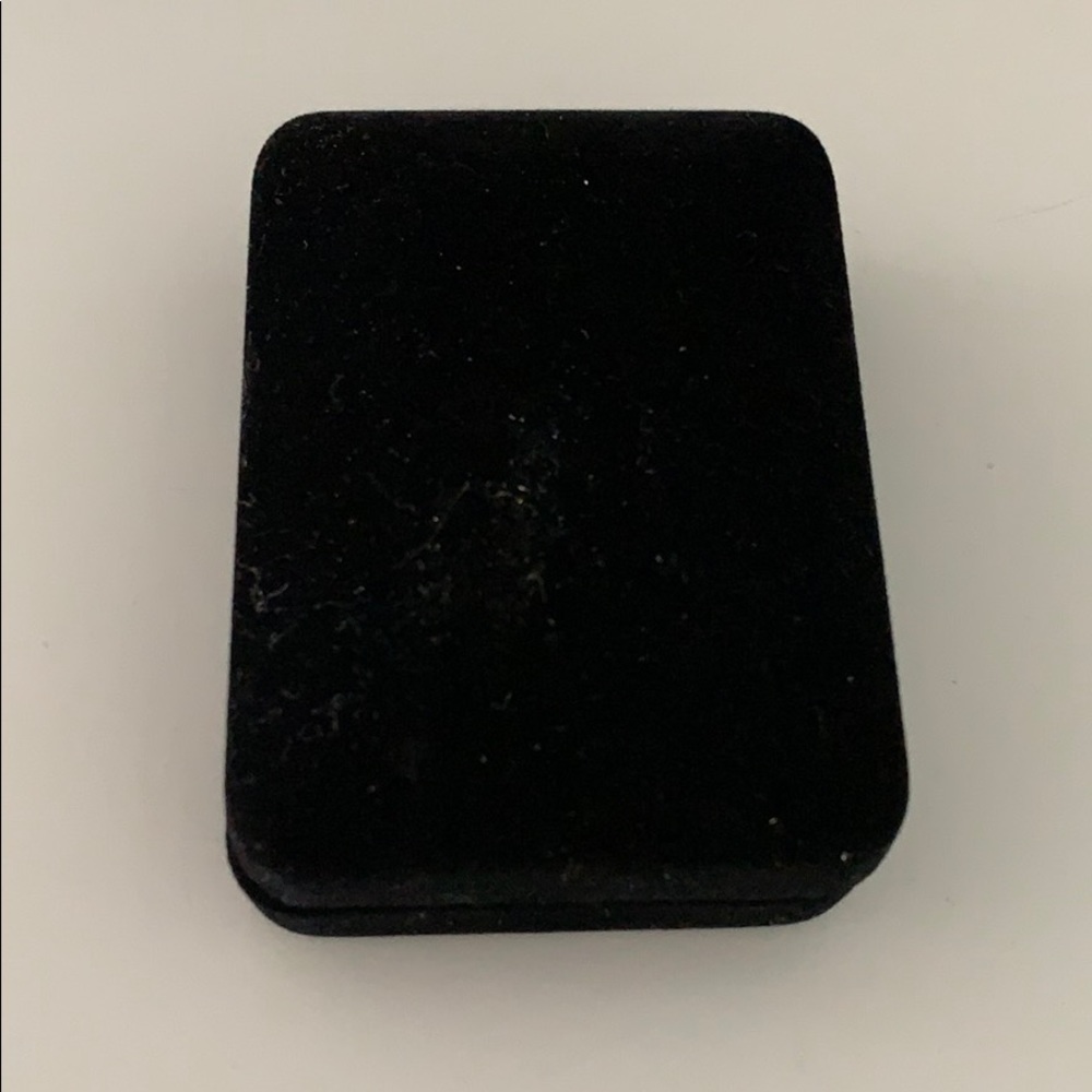 Black stone necklace - Picture 3 of 4